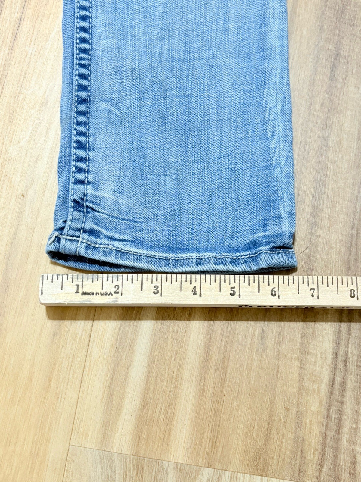BKE Buckle Alec Slim Straight Jeans Men’s Stretch Medium Wash Distressed Denim