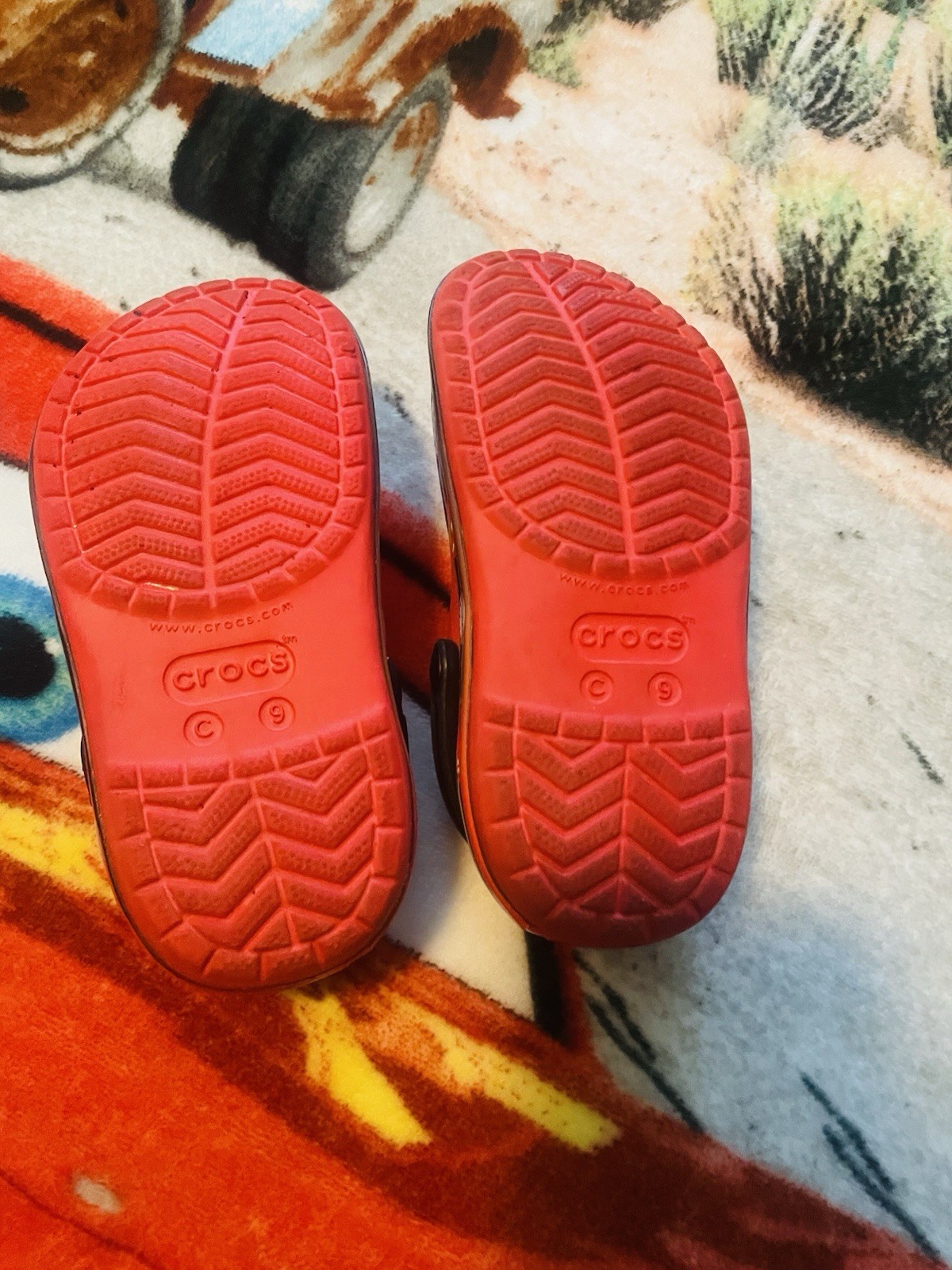 crocs kids c9 Cars