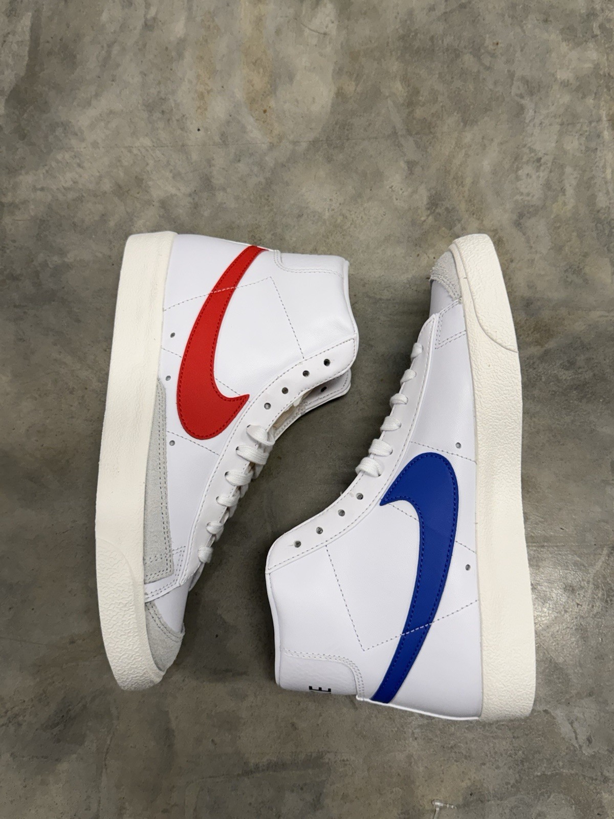 Nike Blazer Mid ’77 “Mismatched” Men’s Shoes White-Medium Blue BQ6806-117 July 4