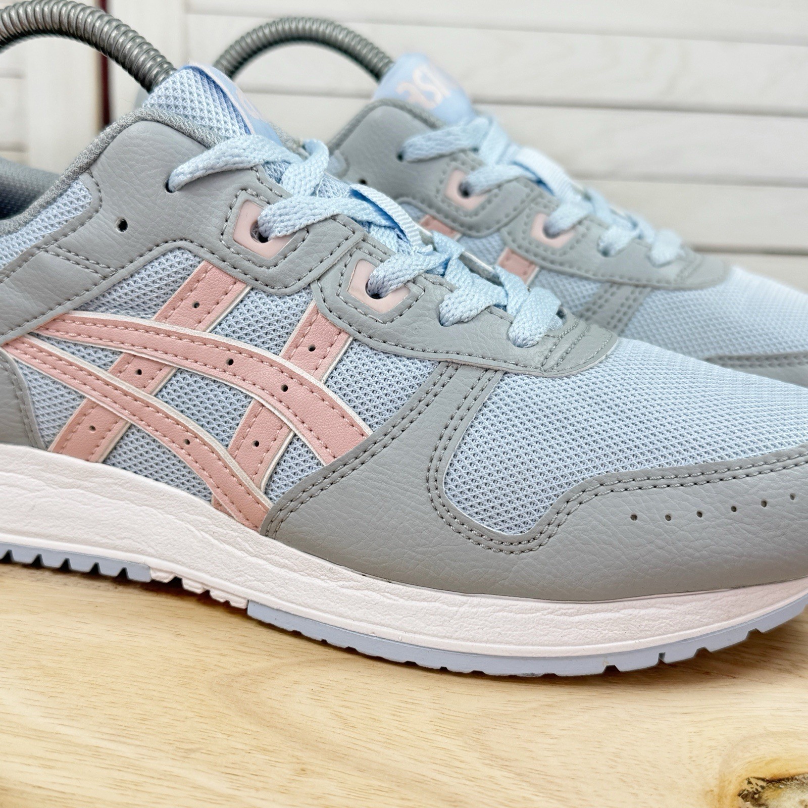 ASICS Lyte Classic Mesh Fabric Sneakers Blue Grey Pink Juniors 7 8.5 Women