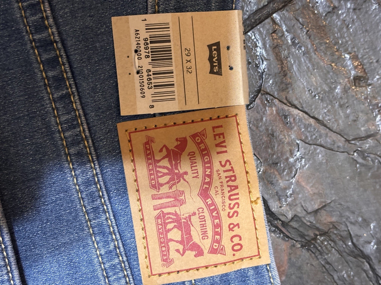 Levi’s 726 High Rise Flare Jeans Split Hem Medium Wash Women’s 29 X 32 Y2K Boho