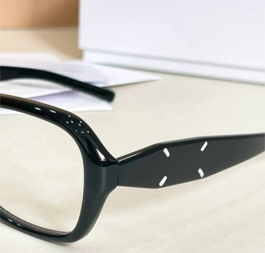 Gentle Monster Maison Margiela MM212 01 sunglasses Black/Clear With Case New