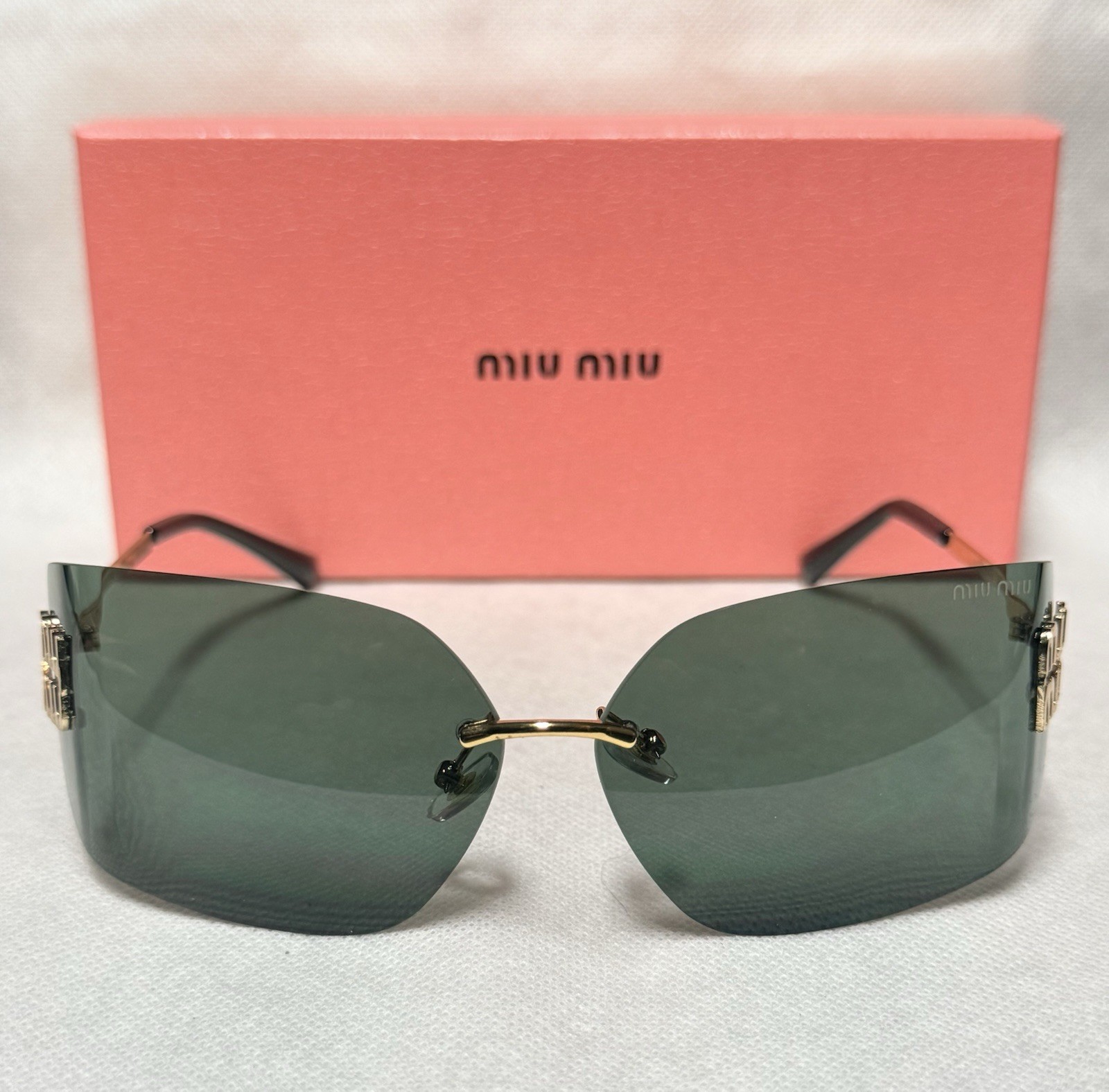 Miu Miu Women’s Rimless Shield Sunglasses Gold Metal Frame Green Gradient