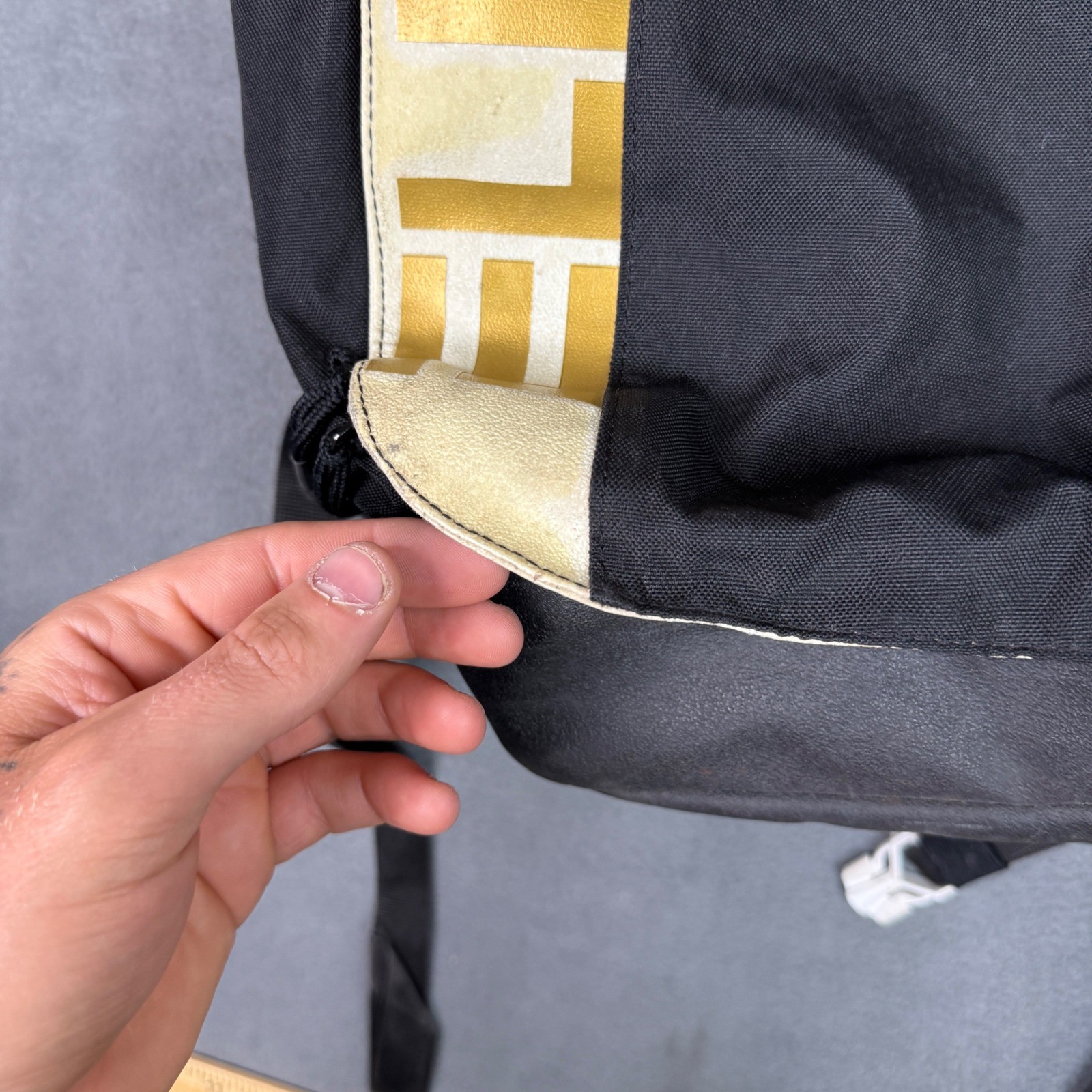 Nike Hoops Elite Pro Basketball Backpack Black Gold BA5555-013 Mens Bag
