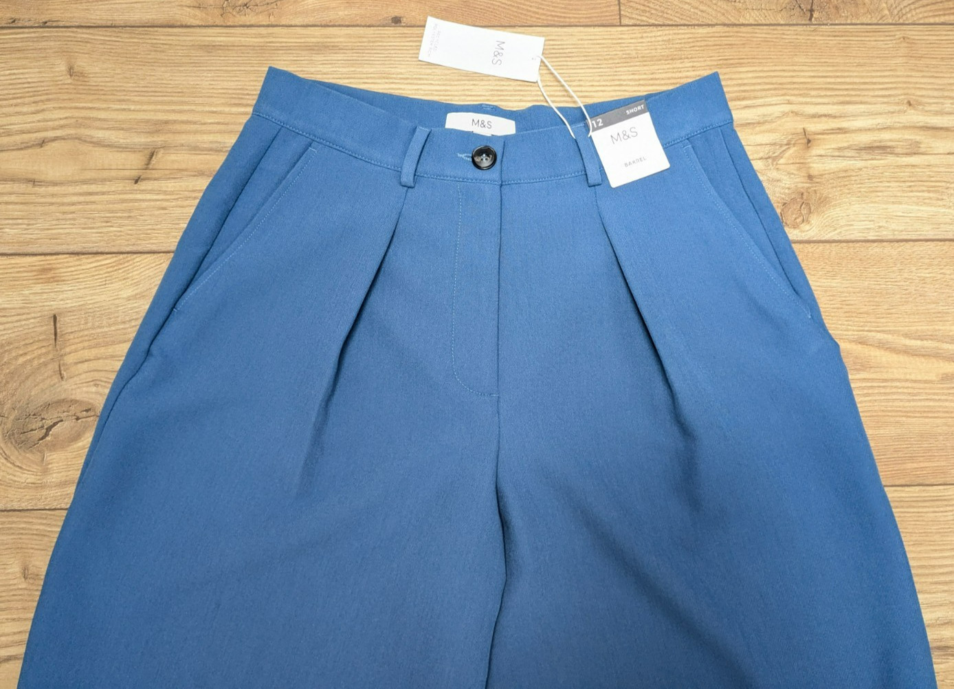 BNWT M&S BLUE Barrel Leg High Waist Pleated Smart TROUSERS UK 16 regular