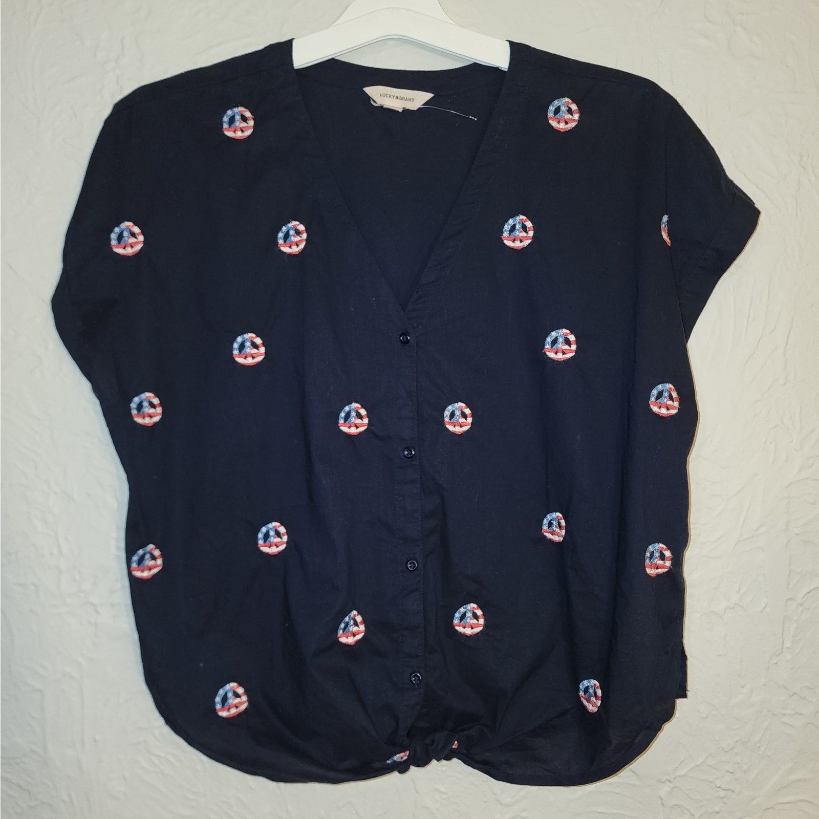 Lucky Brand Tie Front Top Womens Medium Navy NWOT Peace Sign Embroidered V-Neck
