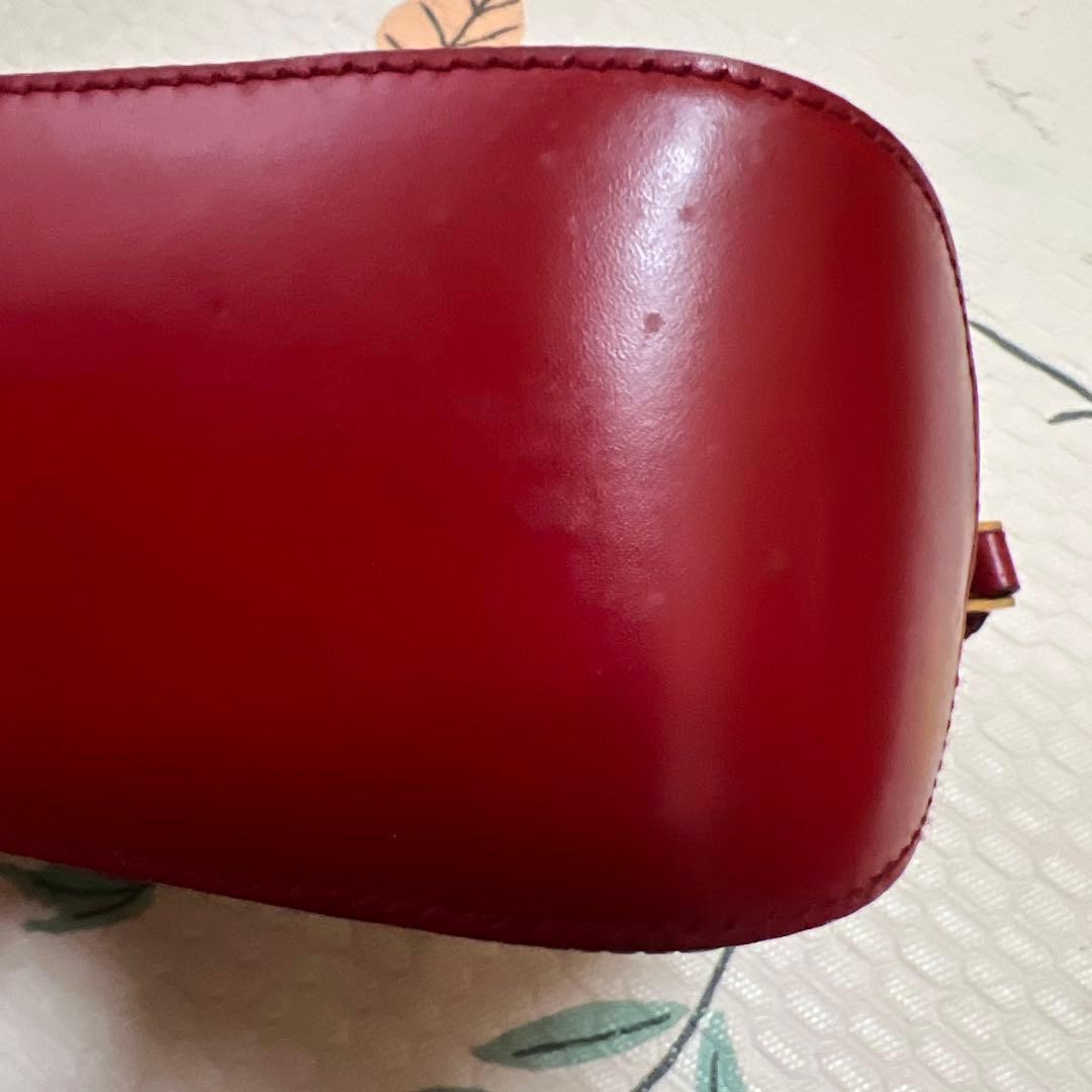 Salvatore Ferragamo Gancini Shoulder Bag Beige Red Leather 9.3in x 5.5in x 2.8in