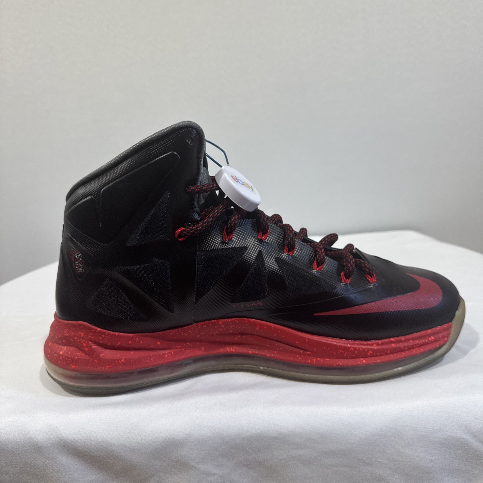 Nike LeBron 10+ Pressure Size 10, No Box, No Plastic Diamond Shoe Accessory