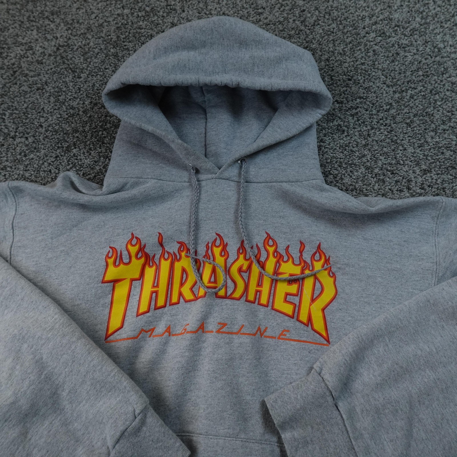Thrasher Hoodie Mens M Gray Flame Logo Pullover Sweatshirt Sweater Skateboard