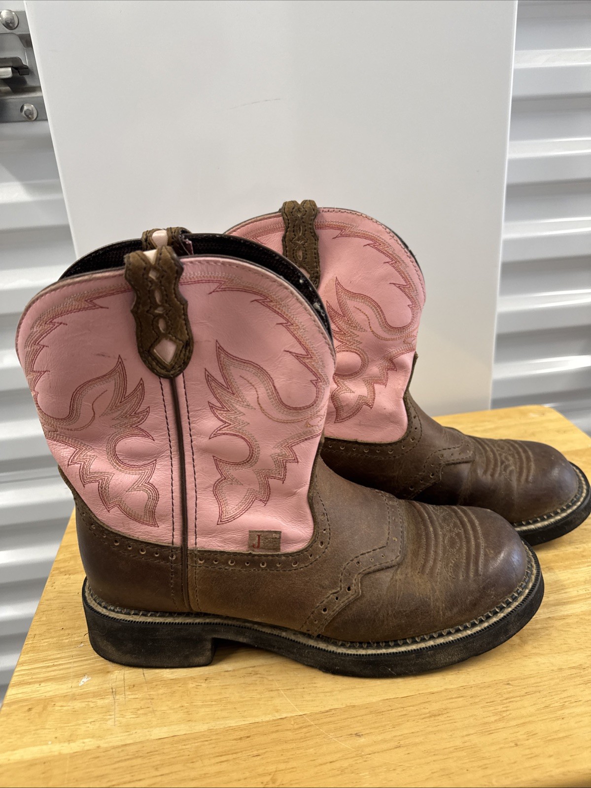 Justin Gypsy Boots Women’s Size 9 1/2 B Leather Western Ankle Pink L9901