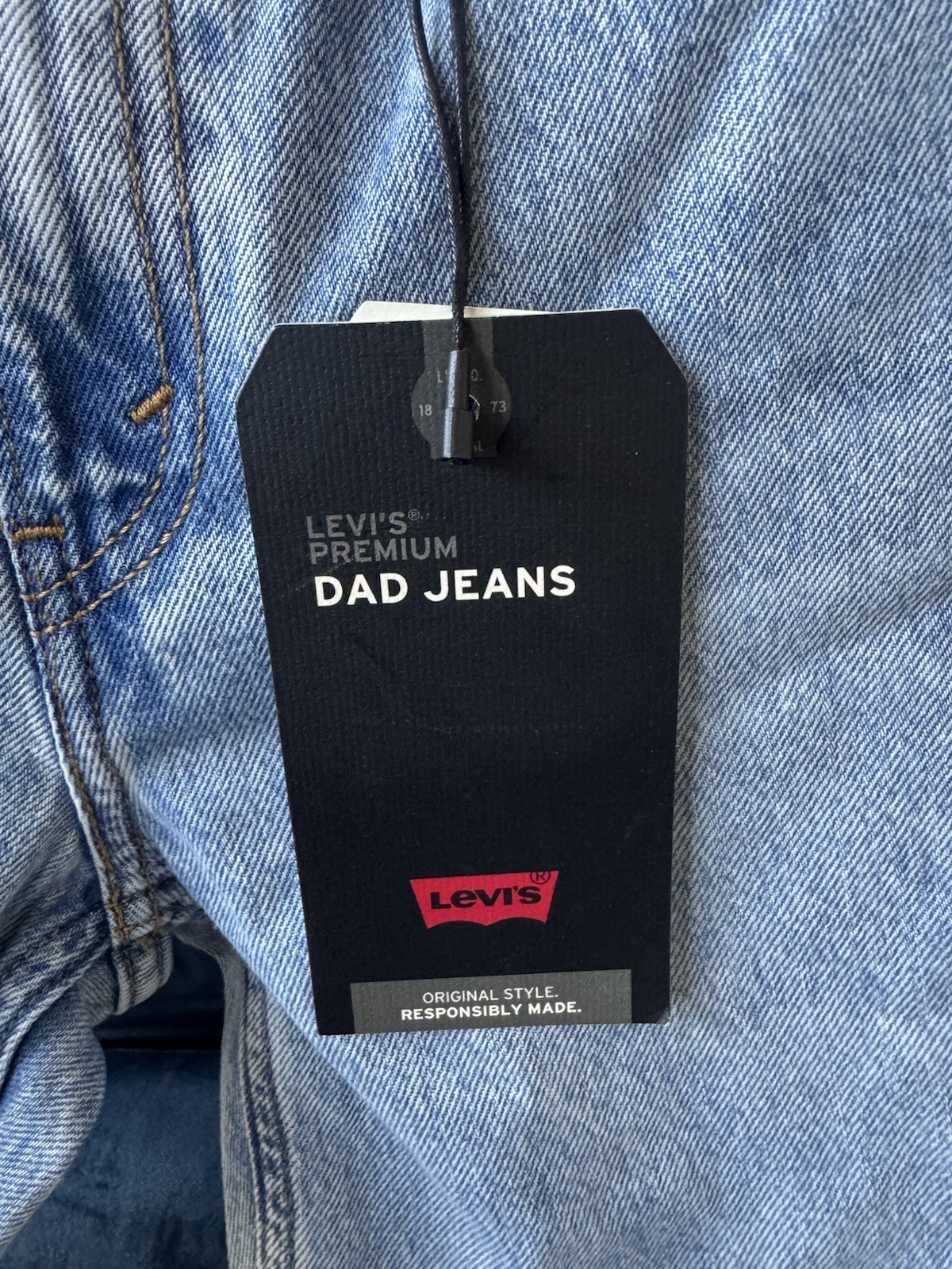 Levi’s Premium Dad Jeans Size 25×30 Women’s Sits Below Waist