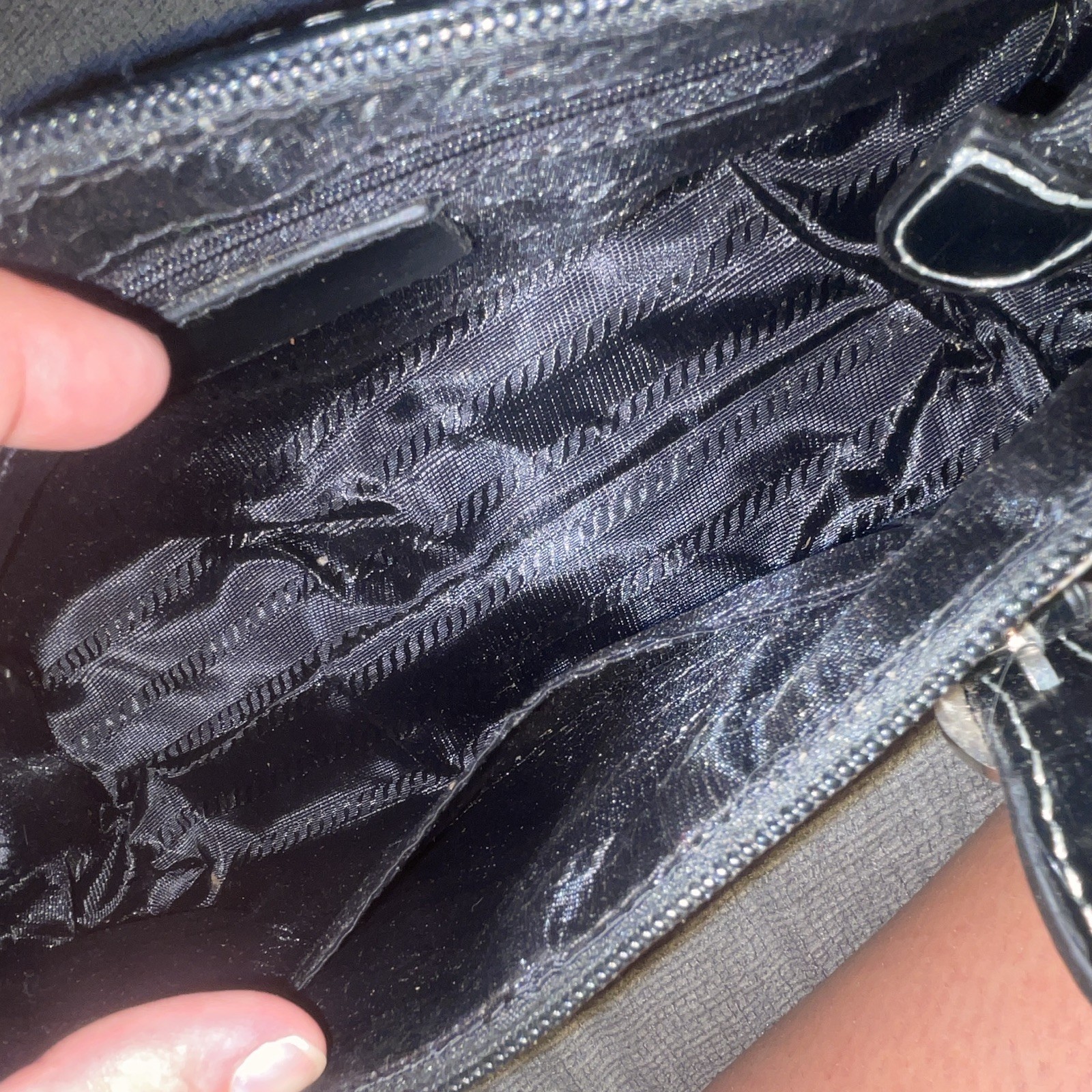 NYC Croc Embossed Satchel Top Handle Bag Black/White Zip, Silver Hardware