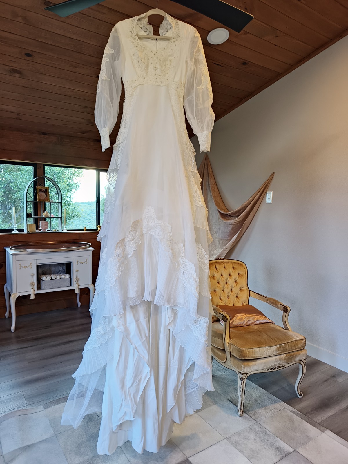 Vintage 1970s Mori Lee Wedding Gown Sz XS