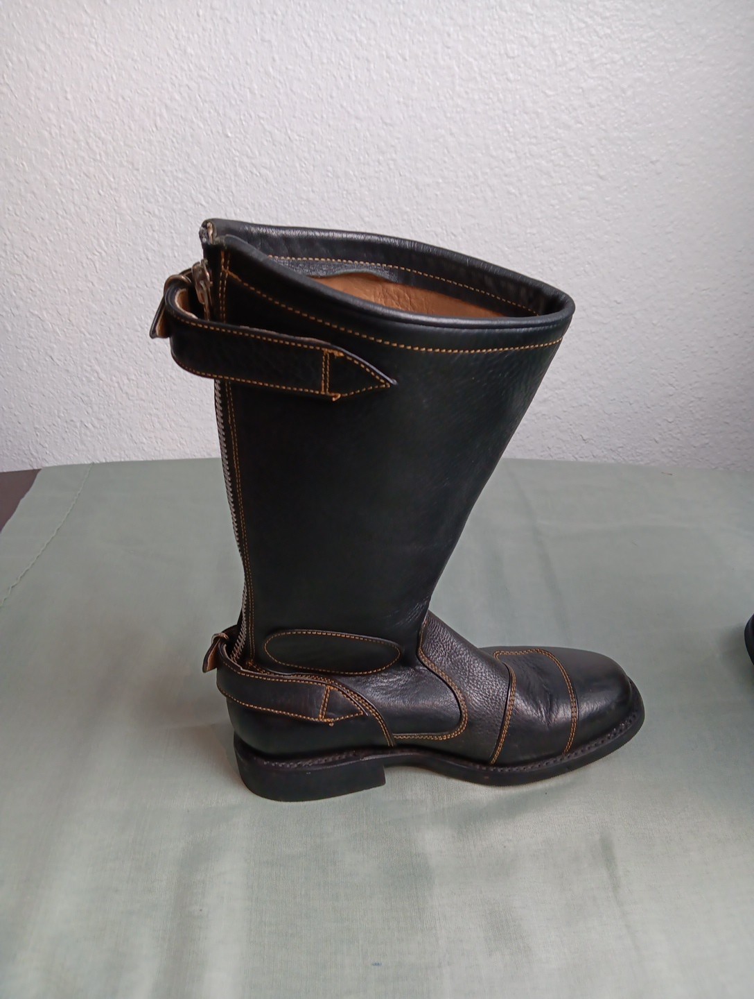 GASOLINA Classic CAFE RACER Motorcycle Boots M 6D / W 8 Black Leather