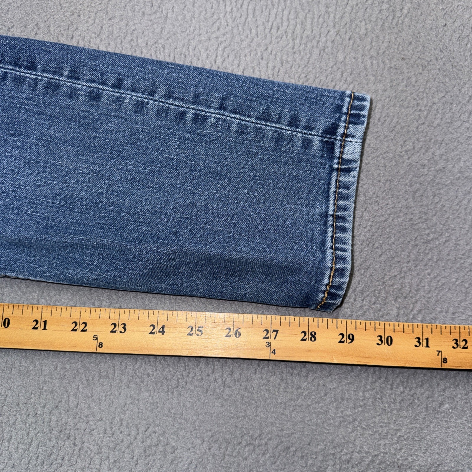 Levis Jeans Mens 30×32 (Fits 28×29) Blue 511 Slim Straight Distressed Denim