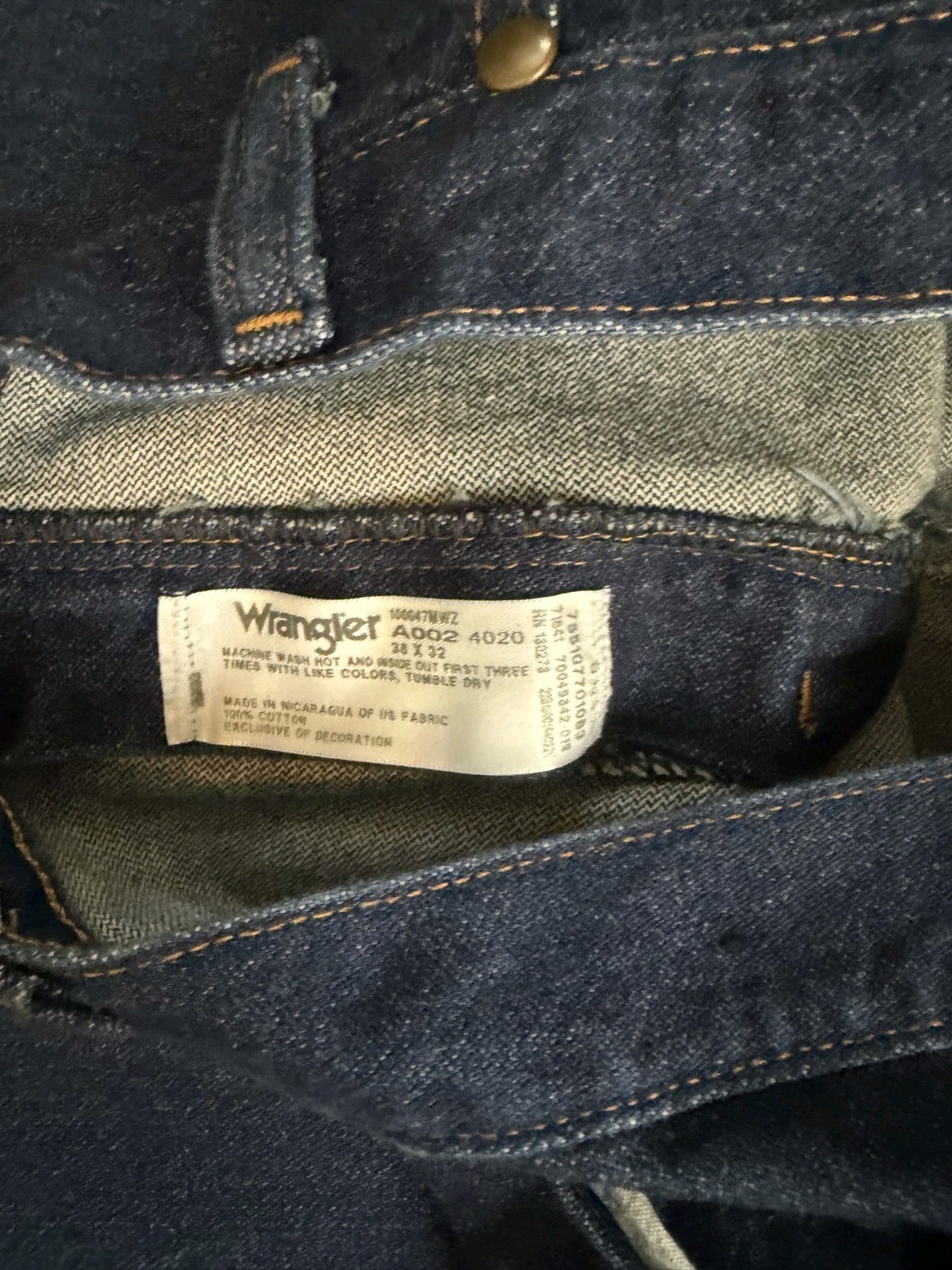 Wrangler Cowboy Cut Men’s Regular Fit Straight Dark Wash Blue Denim Jeans