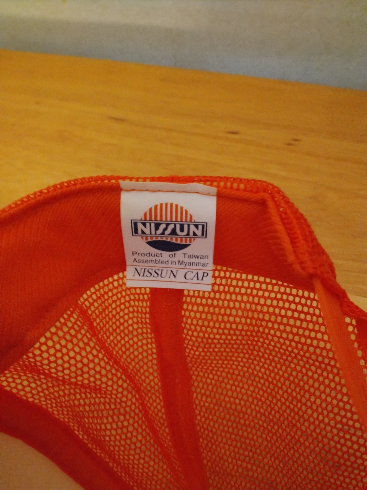 Dunkin Donuts Trucker Snapback Hat Orange/White Mesh Back Men’s Nissun Cap