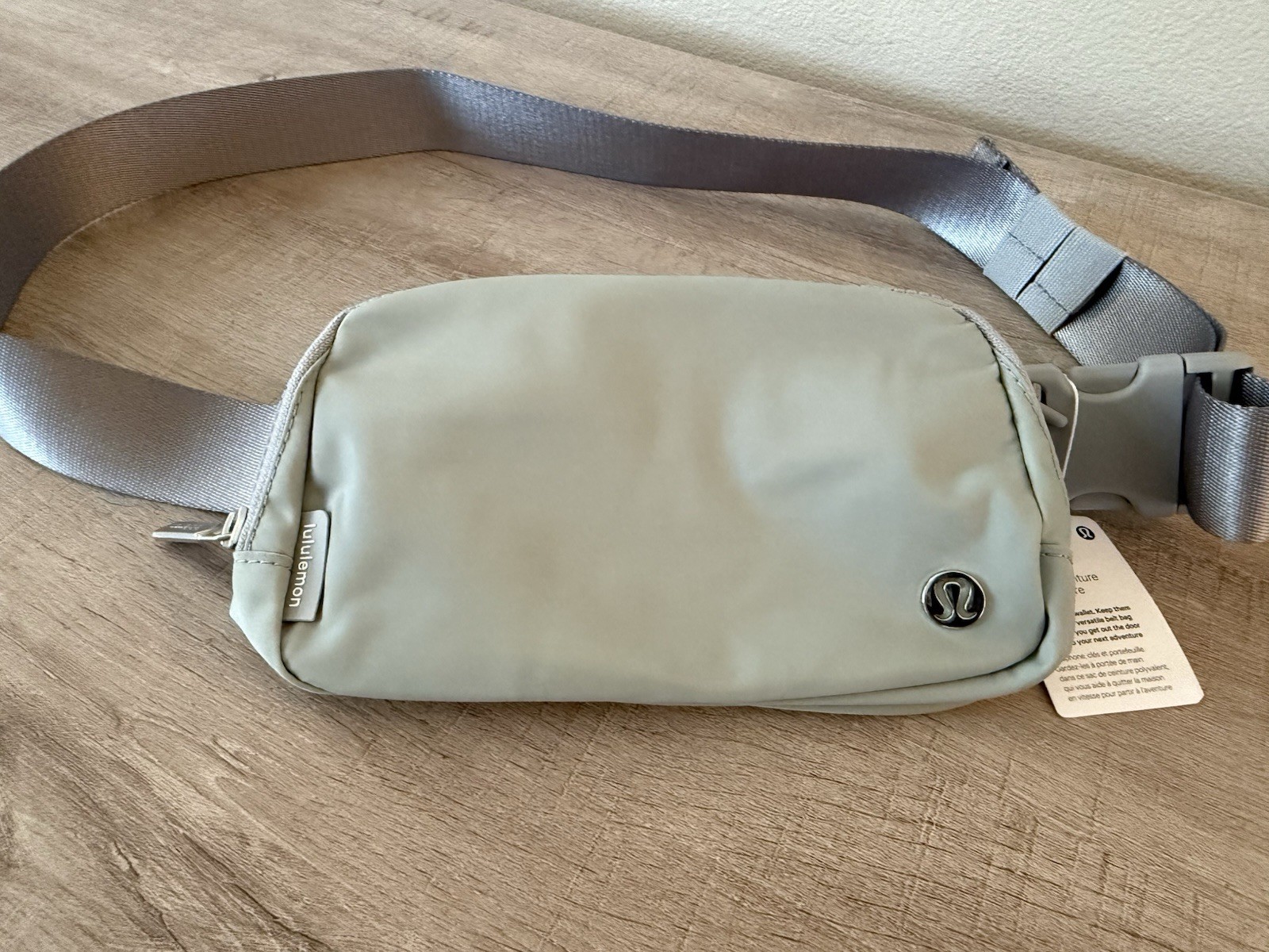 Lululemon Everywhere Belt Bag 1L in Silver Drop Gray NWT