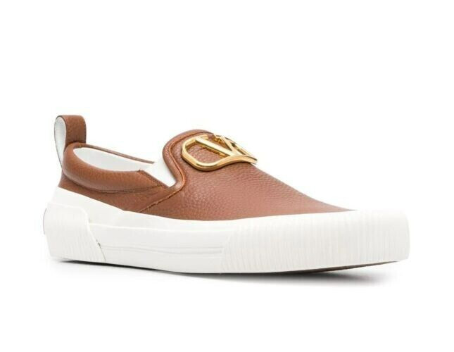 VALENTINO GARAVANI Vlogo Plaque Slip-on Sneakers In Brown – $850 – EU 42 / US 9