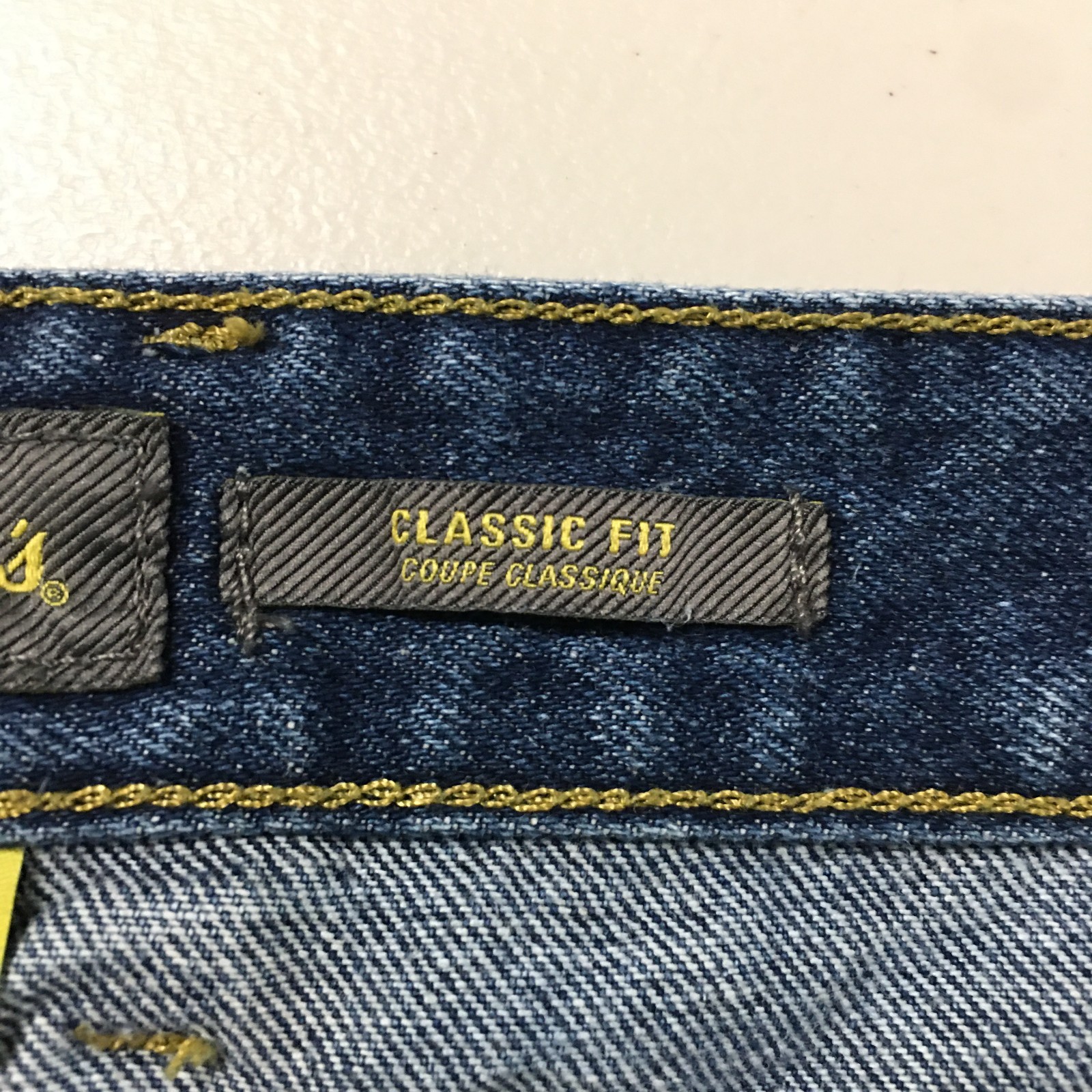 Cabelas Classic Fit Straight Jeans Mens 48/30 (actual 49×28) Blue Denim Mid Rise