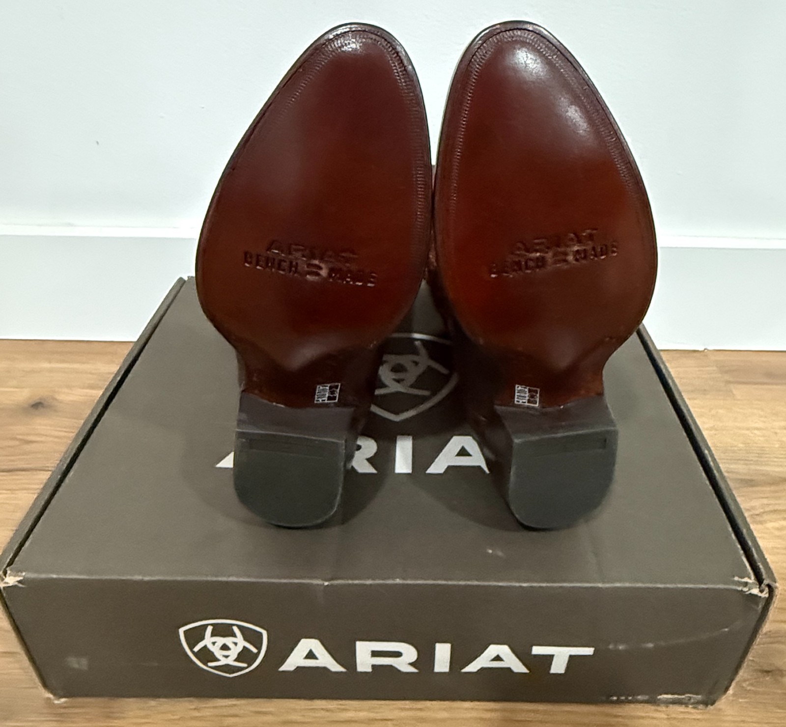 Men’s Ariat Bench Made James Bison Western Boots 10D Saddle Brown 10044812 NIB
