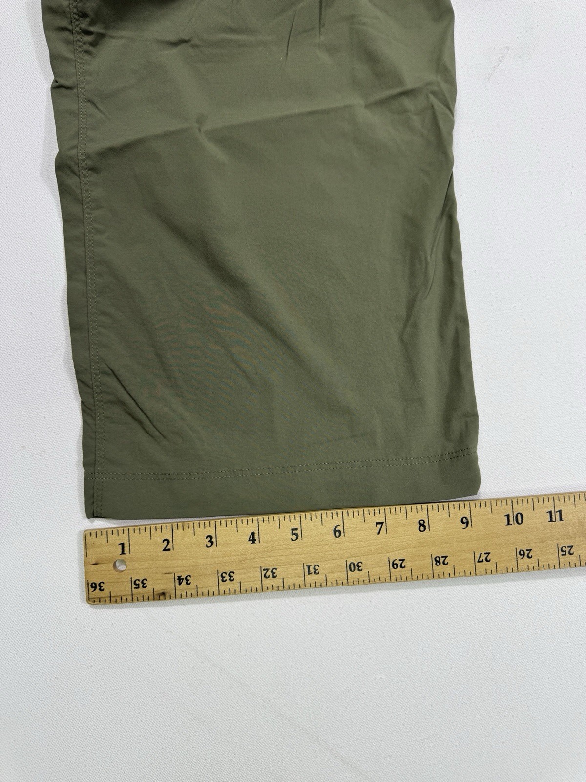 LL Bean Pants Men’s 42×30 Green Climbing Hiker Hiking Nylon Stretch Outdoor