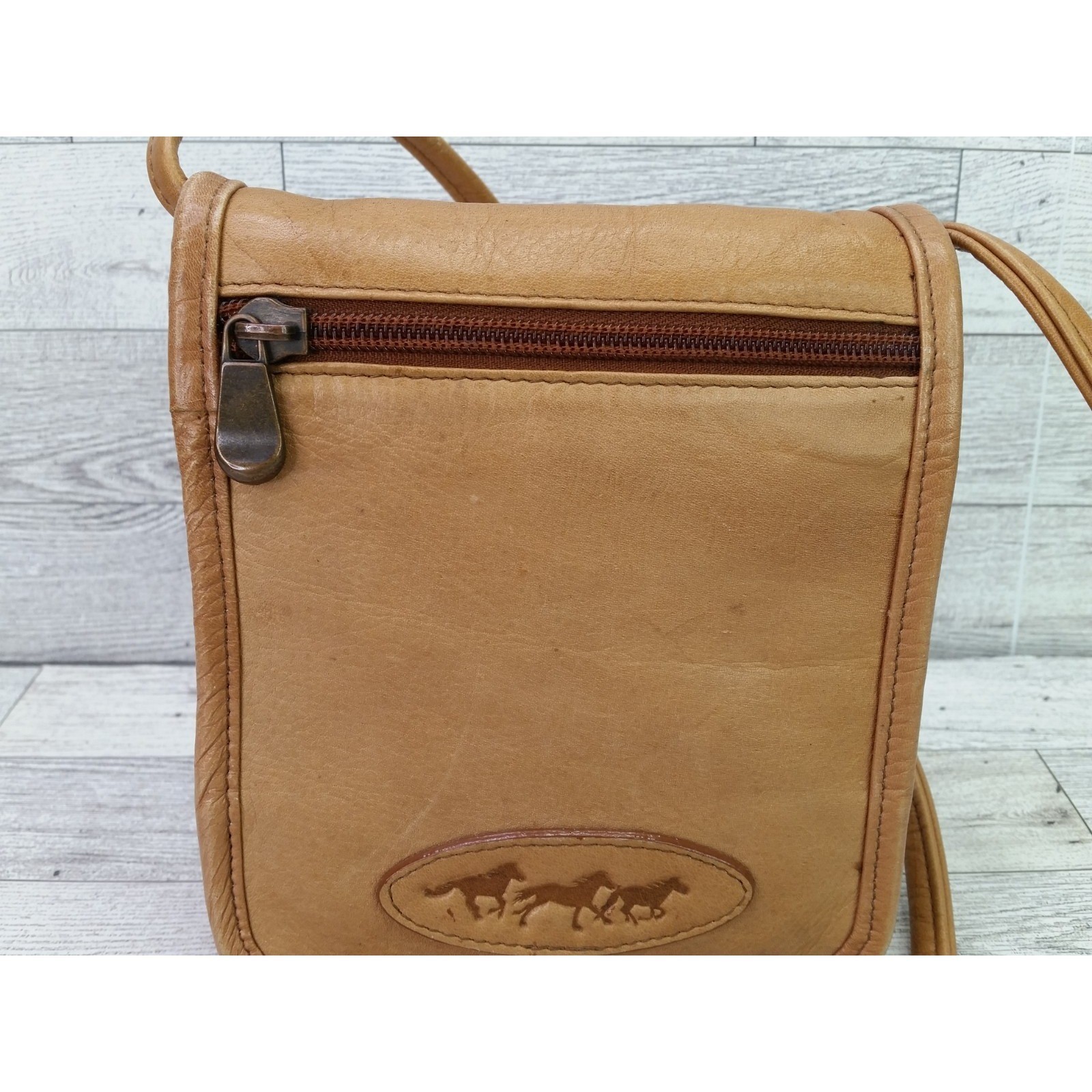 Le Donne Leather Simple Flap Over Crossbody Bag Tan Leather Horses Western