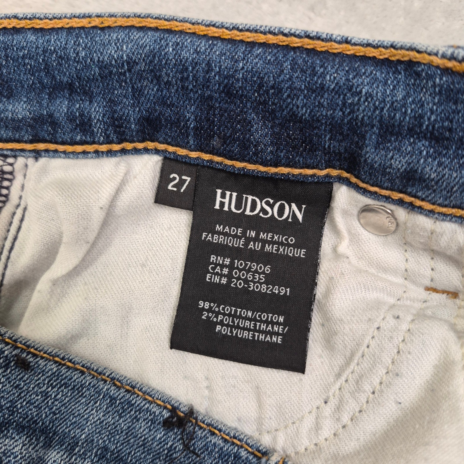 Hudson 28 Harper High Rise Crop Bootcut Jeans Medium Wash Distressed Denim