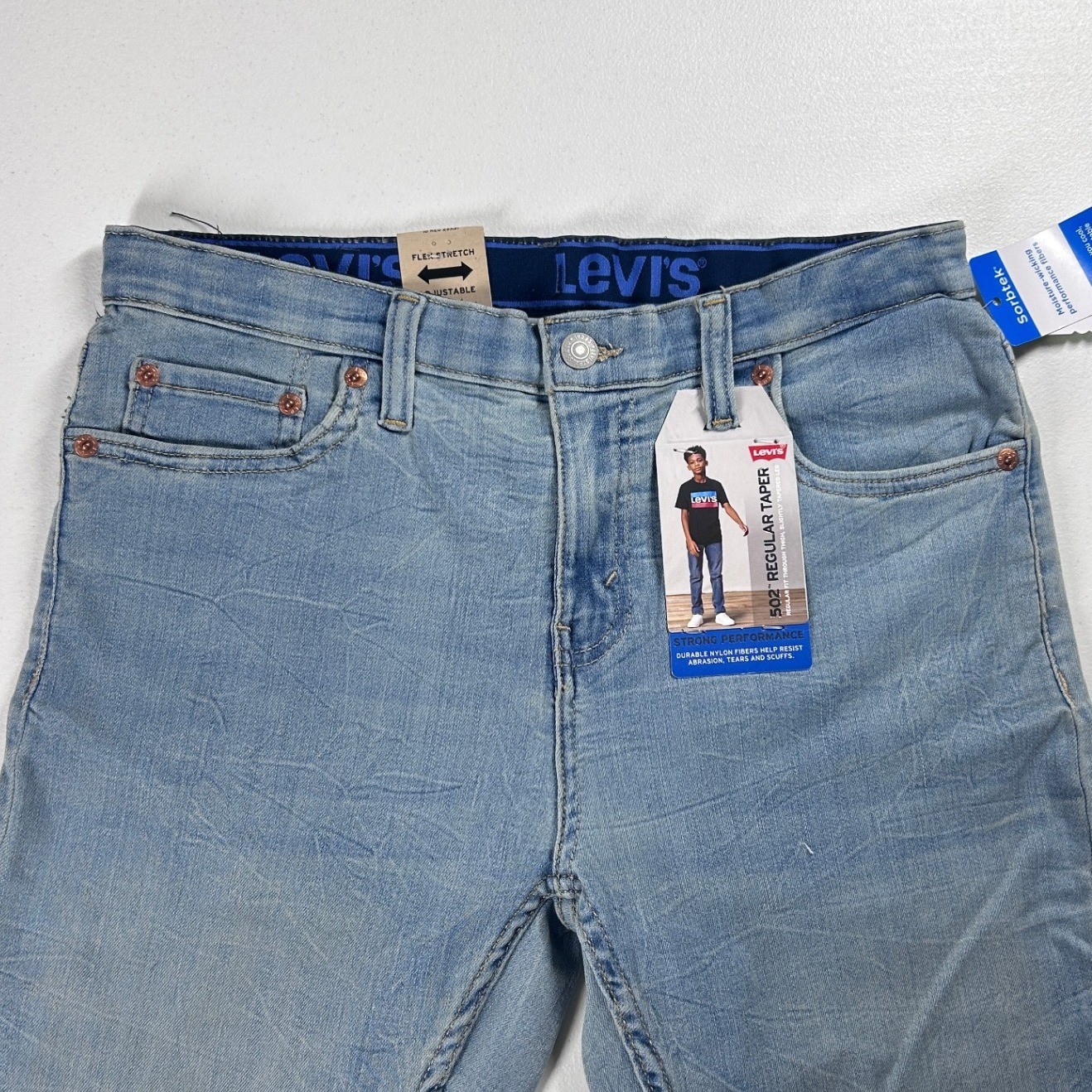 Levi’s 502 Regular Taper Jeans Boys 18 REG (29×31 ) Light Wash NEW