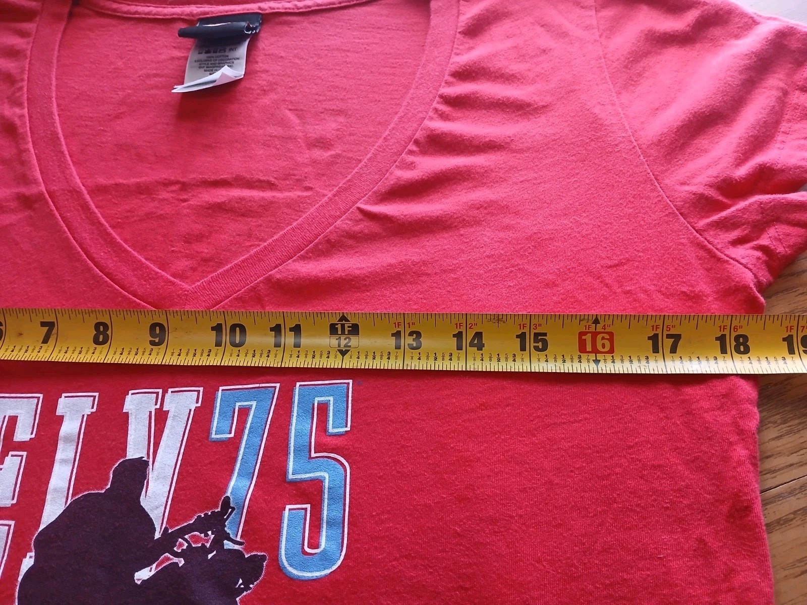 Vintage Harley-Davidson Elvis ELV75 Graceland 100% Cotton V Neck T Shirt XL USA