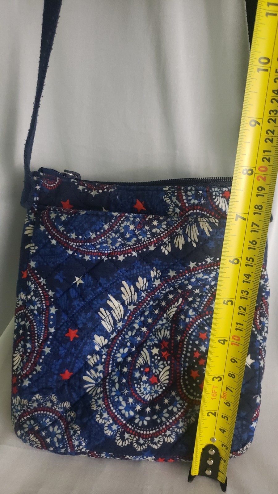 Vera Bradley Cross Body Adj Strap Multiple Pockets With Card Holders