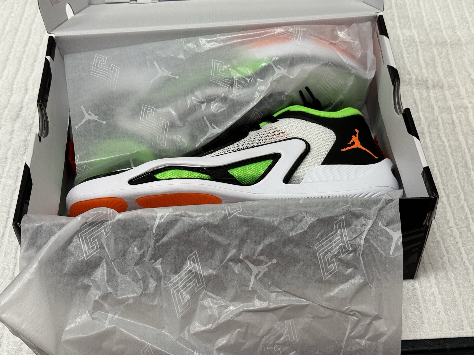 Mens Nike Jordan Tatum 1 Home Team Shoe Size 12 NBA White Green Celtics