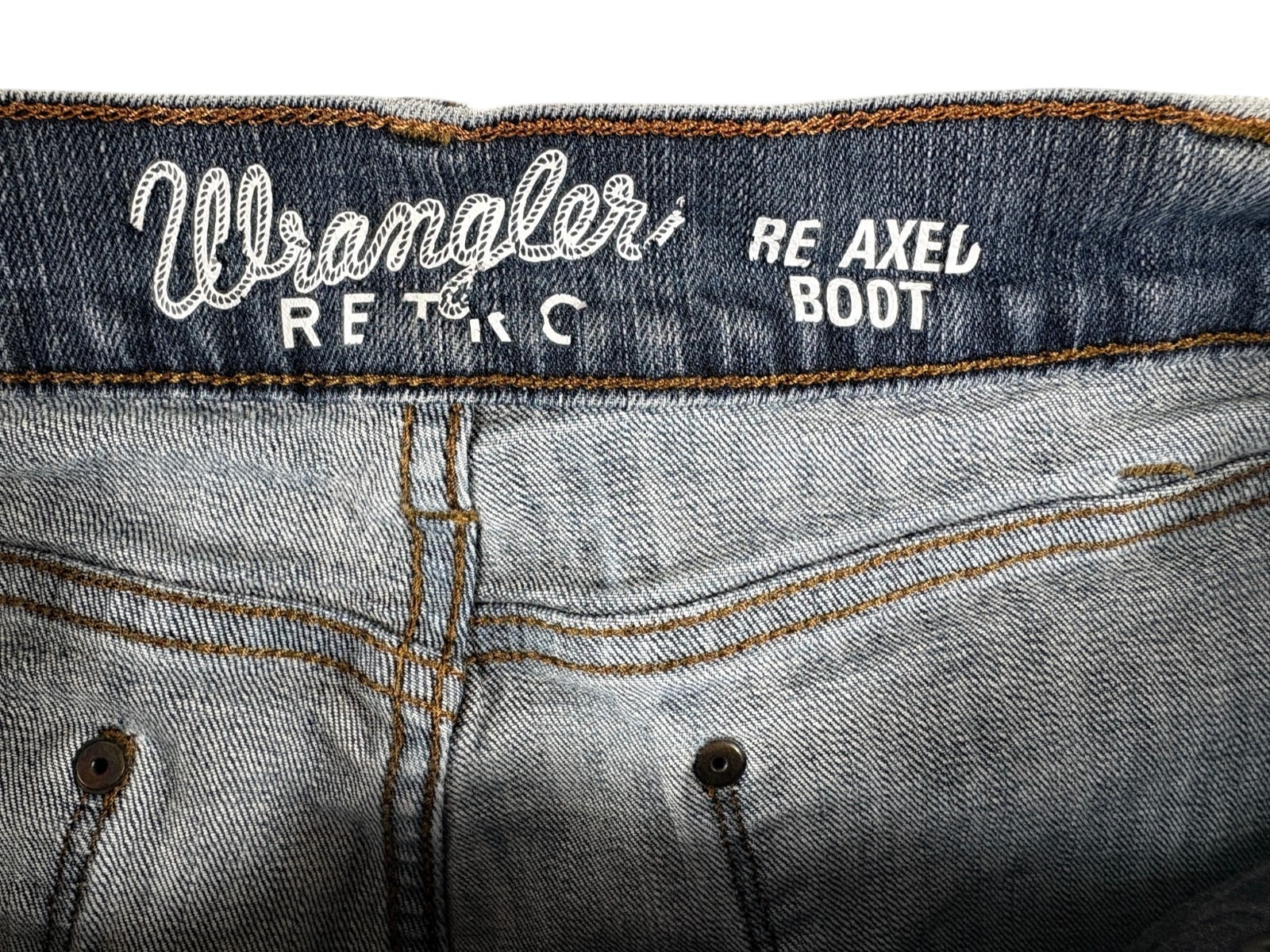 Wrangler Retro Relaxed Bootcut Jeans Mens 37×33.5 Blue Denim Cowboy Mid Rise