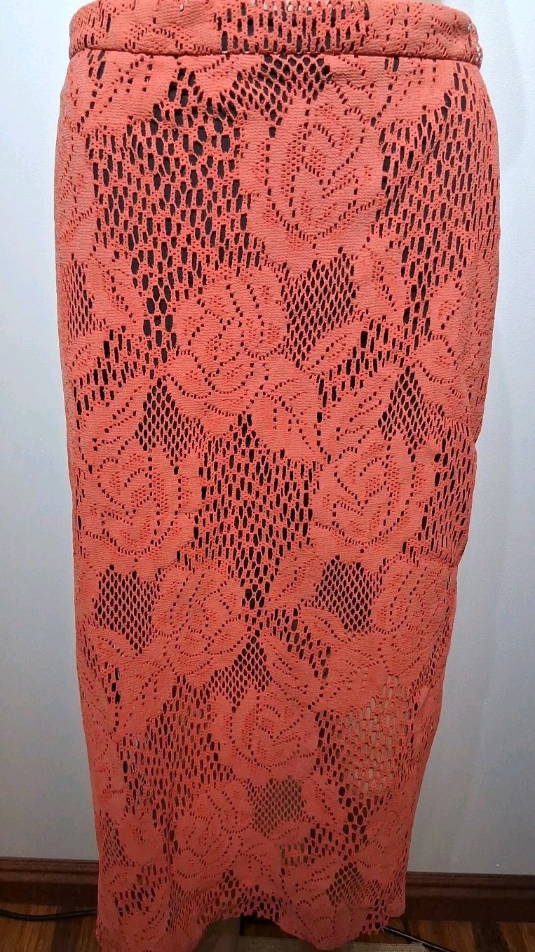 MSGM Orange Faux Leather Laser Cut Midi Length Pencil Skirt Size IT 42 US M NWT