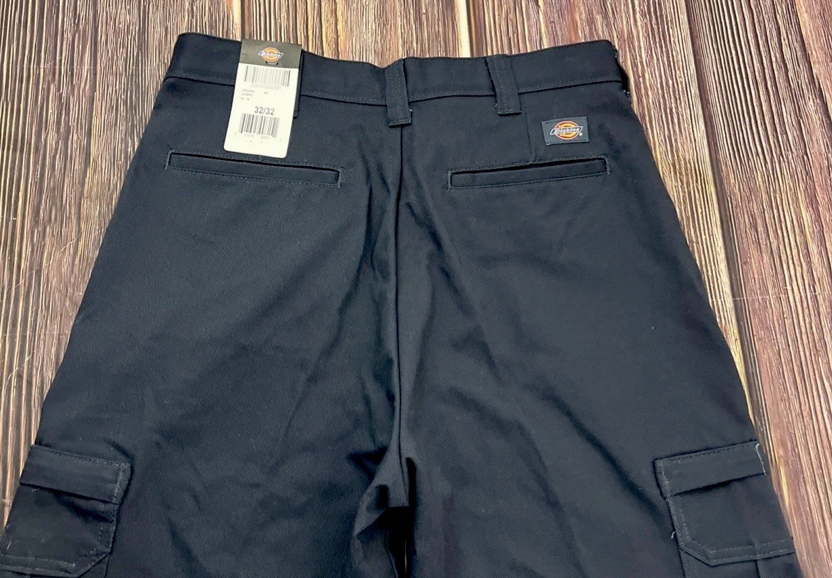 NWT Dickies Cargo Navy Blue Pants Straight Leg Mens 32×32 (Actual 32×32)