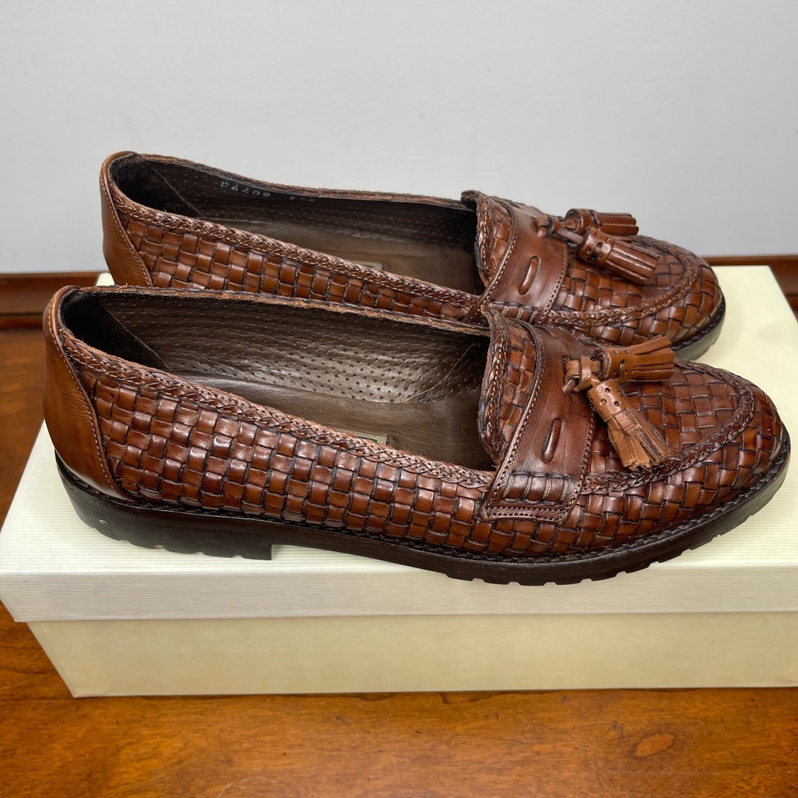 Vintage Italy Cole Haan Brina Linen Bone Woven Leather Tassel Loafers Brown 5.5B