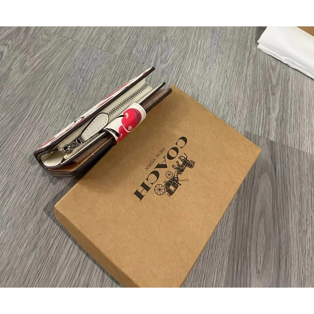 Coach Medium Corner Zip Wallet With Cherry Print Chalk Multi CZ762 with Box