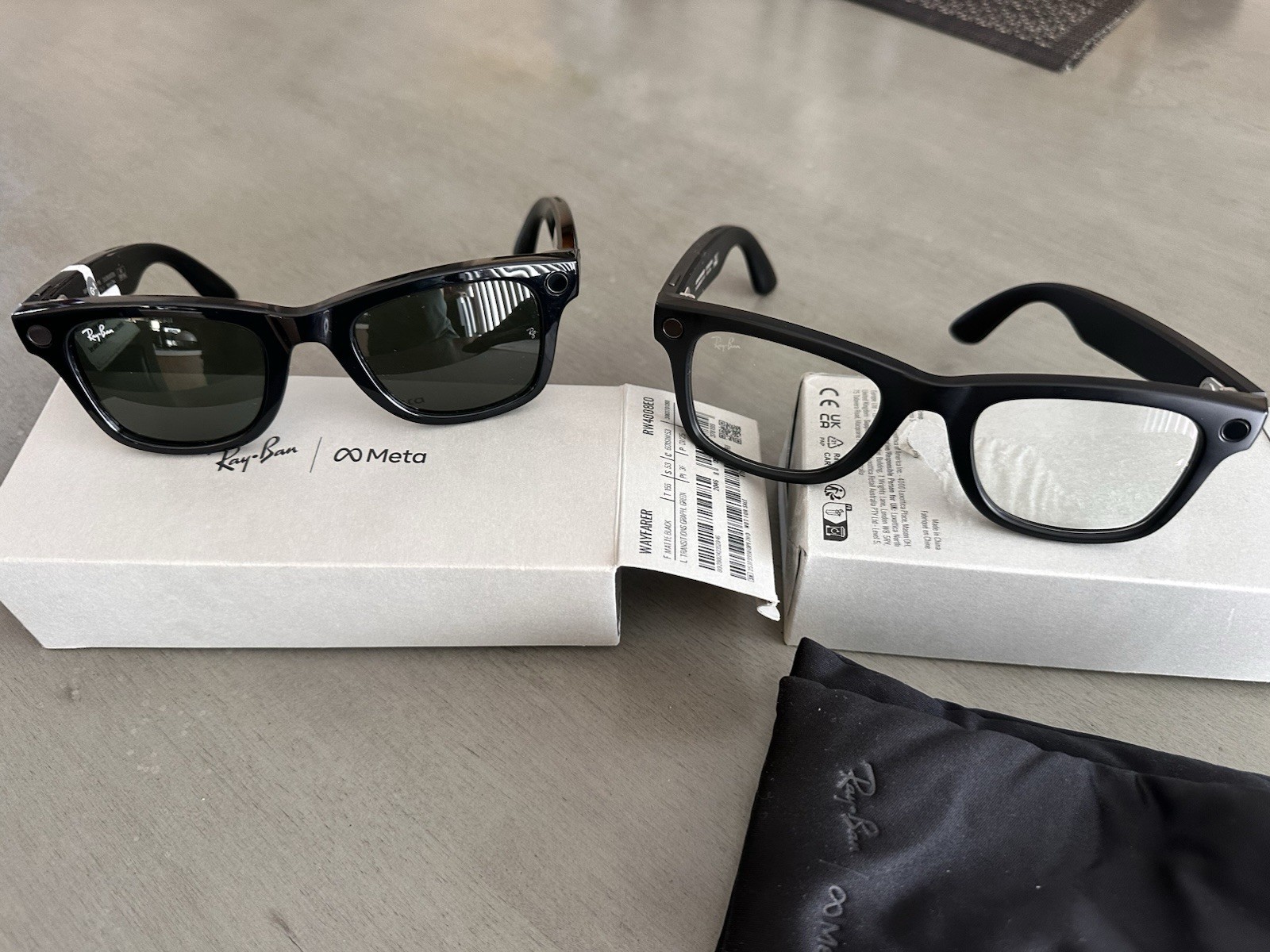 Rayban Wayfarer Pair Non-Tech Glassess
