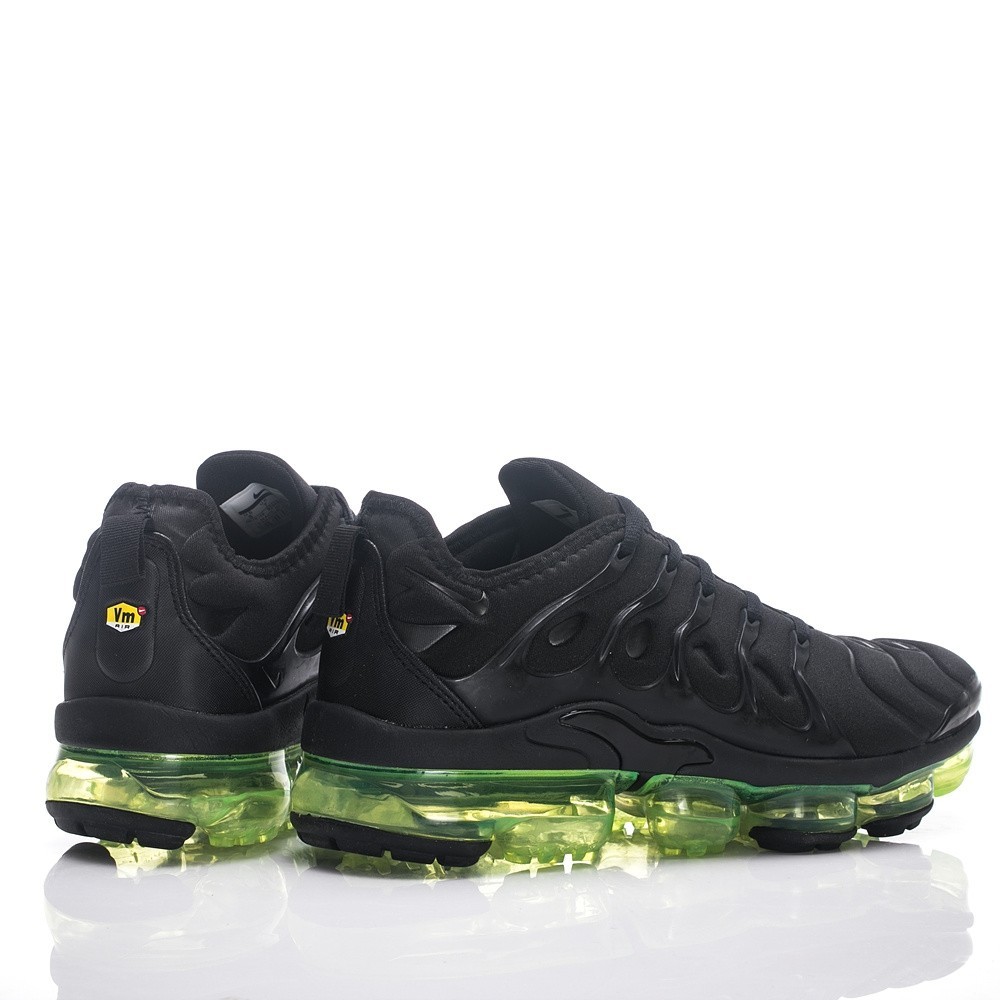 Free Shipping Nike Air VaporMax Plus Black Green Men’s Running Shoes New Arrival
