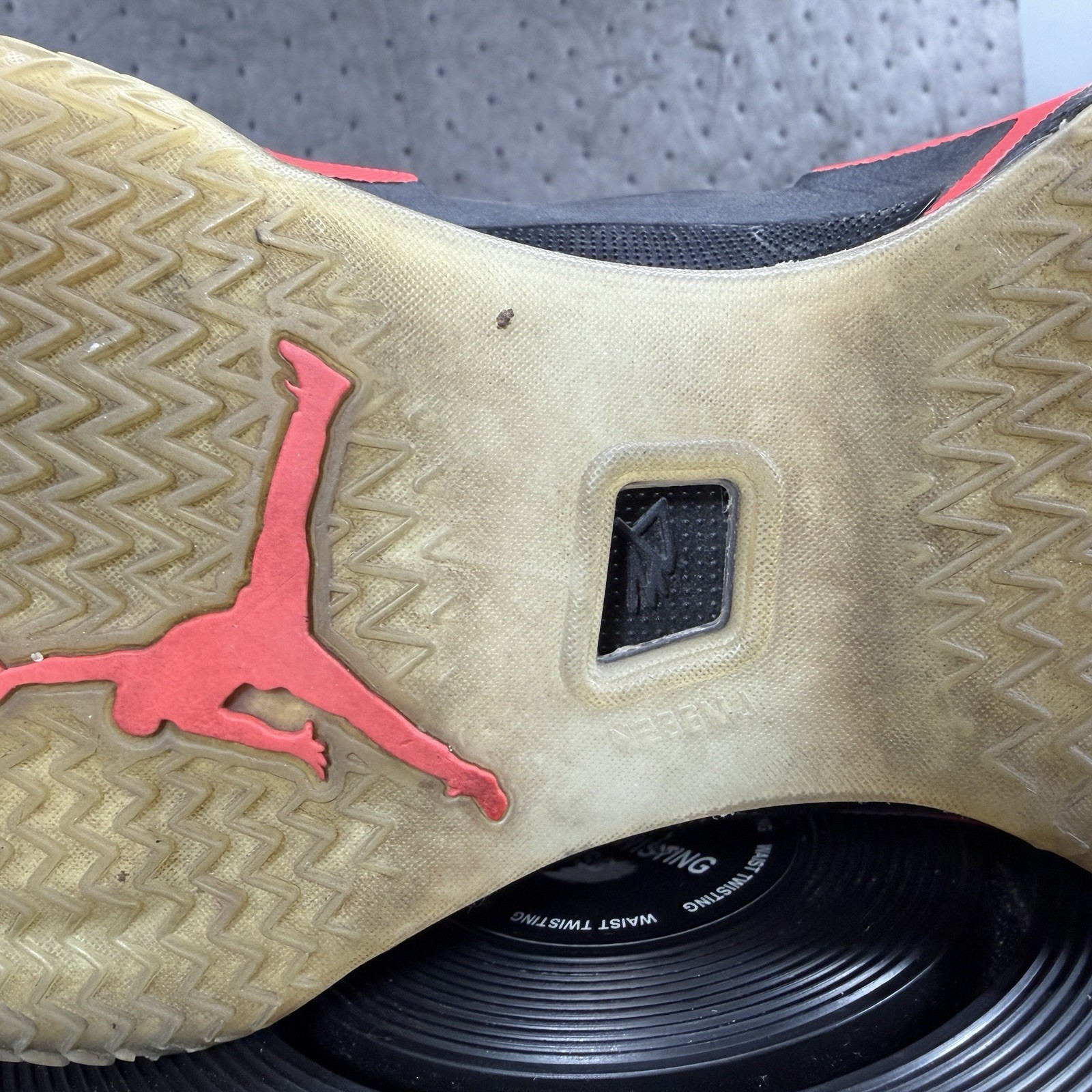 Jordan Air Jordan 36 Shoes Men Size 8.5 Black Infrared Basketball CZ2650-001
