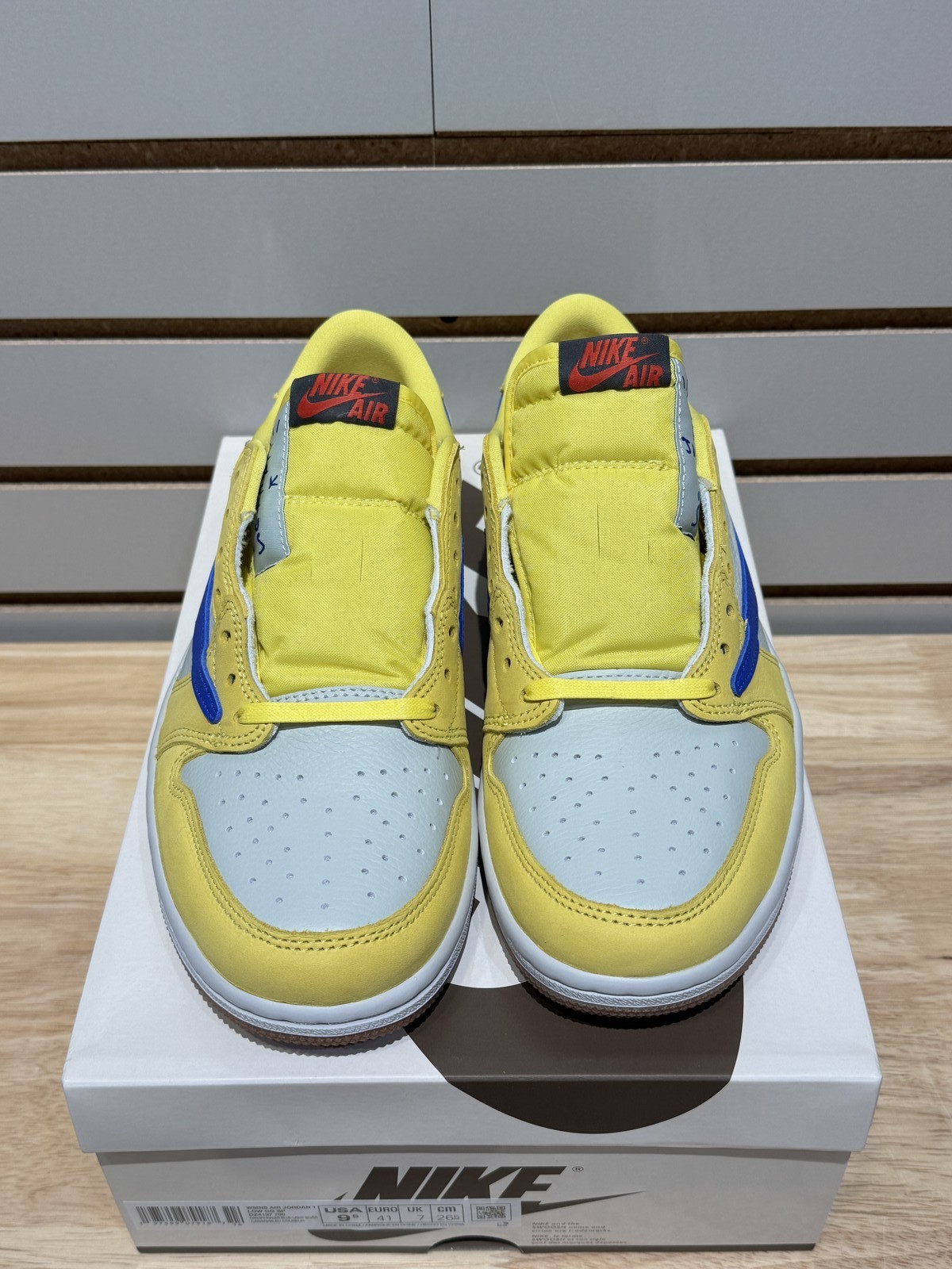Size 8M/9.5W – Jordan 1 Retro Low OG SP Travis Scott Canary (Women’s) Sz 8M DZ41