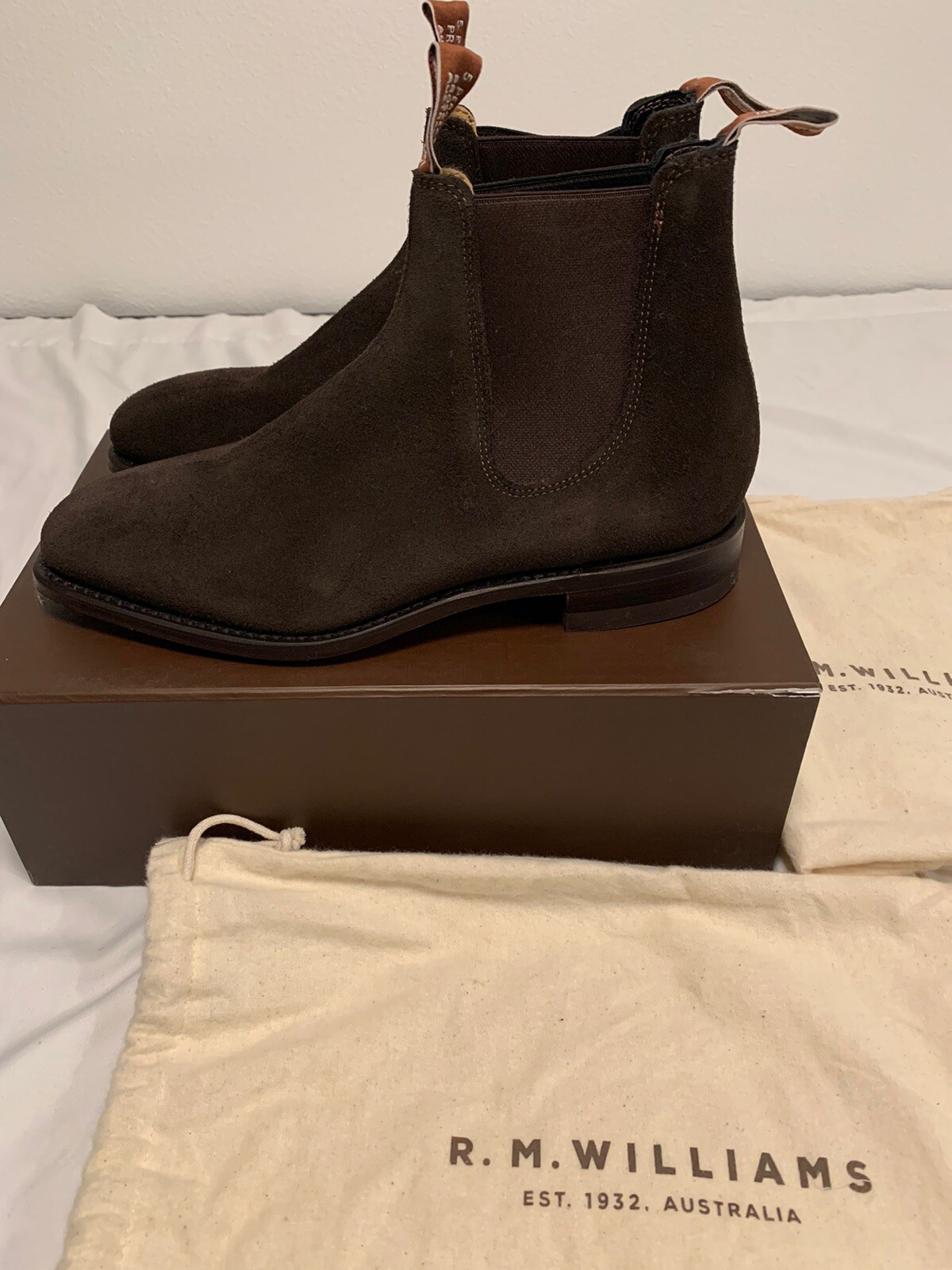 NIB RM Williams Chelsea Boots Comfort Craftsman Yearling Suede Brown Sz 9 $515