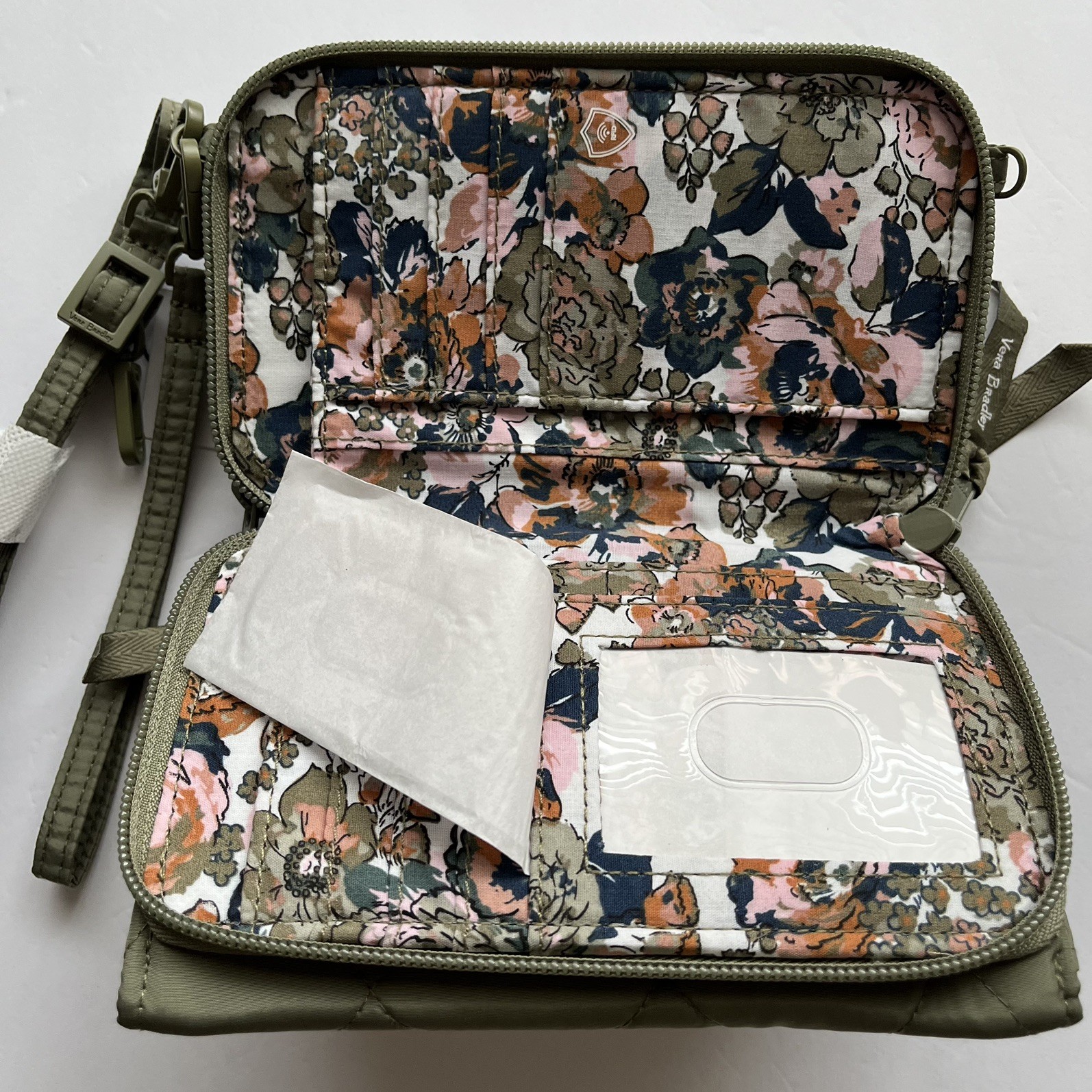 Vera Bradley Ultralight RFID 3-In-1 Crossbody Sage MRSP $109 NWT