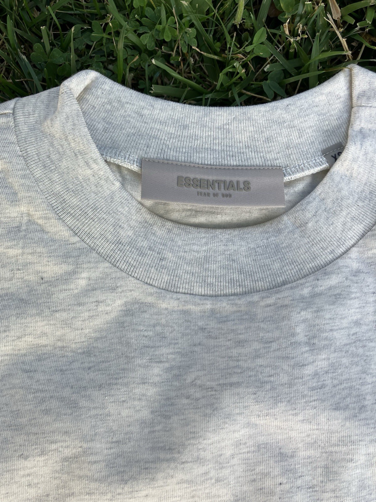 Fear Of God Essential Light Grey T-Shirt | SIZE S