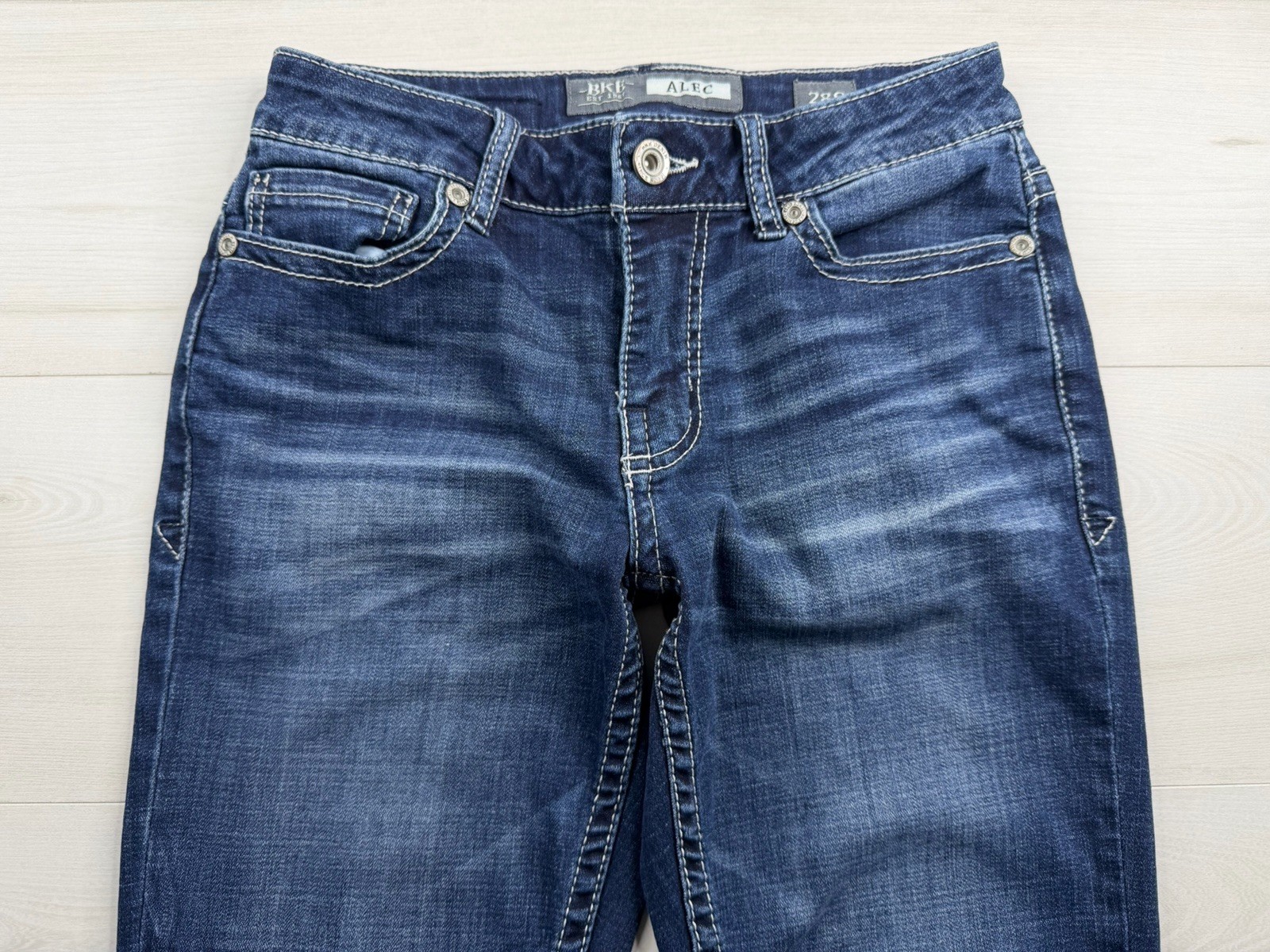 BKE Buckle Alec Jeans Straight Stretch Denim Coolmax Whiskered Mens 28×28 EUC
