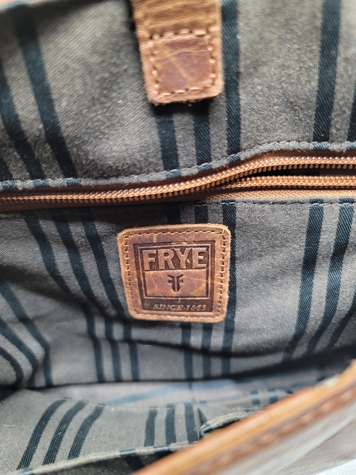 Frye Melissa Dark Cognac Brown Leather Flap Closure Saddle Crossbody Bag Purse