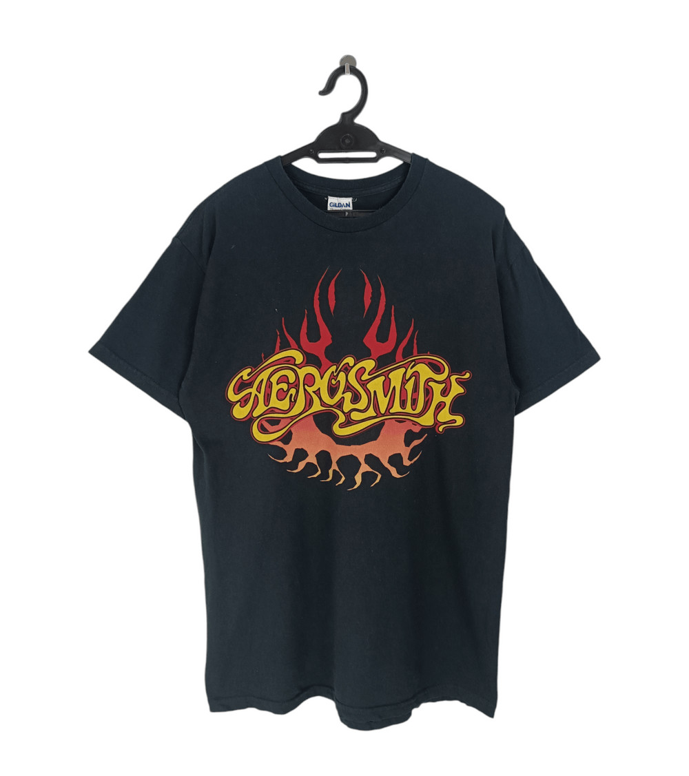 Vintage Aerosmith Flaming Logo Retro Style Black Unisex Tshirt Reprint KH11501