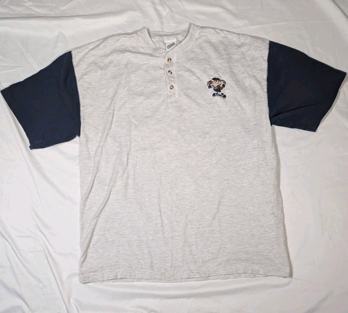 Men’s Vtg 90s Taz Looney Tunes Cartoon Embroidered Baseball Henley Shirt Sz XL
