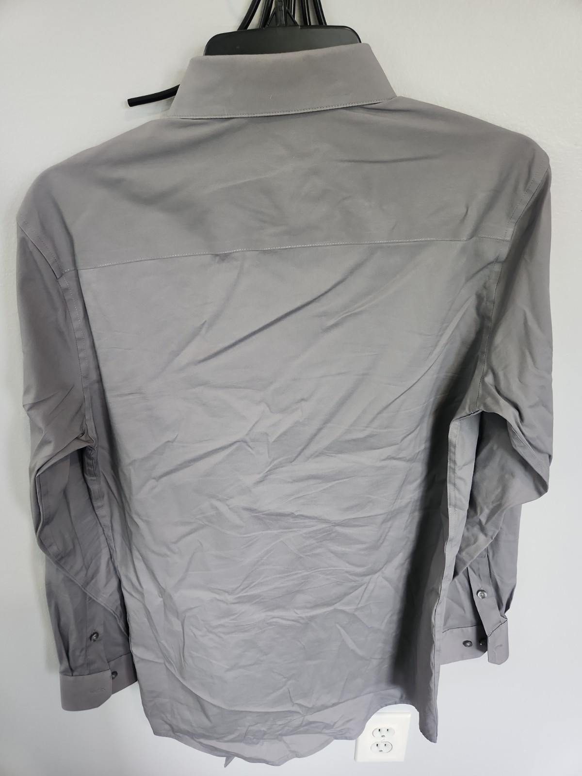 Men’s Dress Shirts Size Small/Medium Assorted Colors Express Stafford Homecoming
