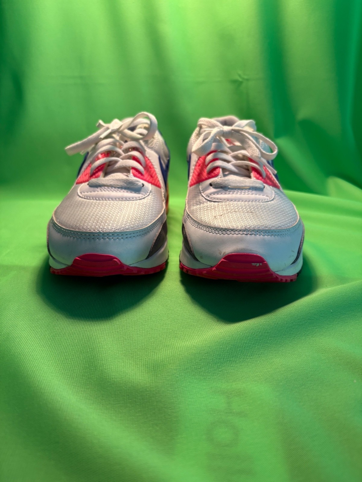 Nike Air Max 90 Women’s Size 12 White Gray Pink Blue Running Sneakers